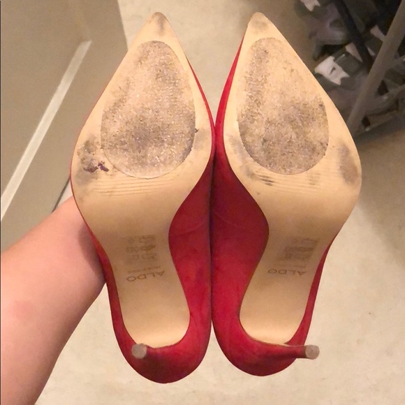 Sexy Red Pumps - Picture 5 of 6